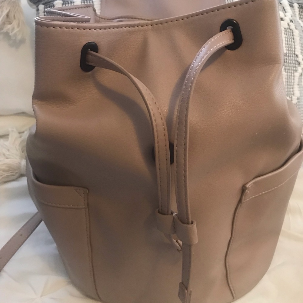 Elizabeth and James drawstring backpack